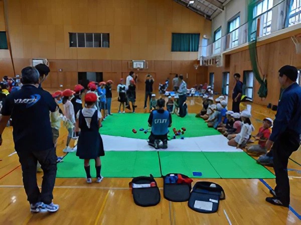 浜松市内の小学校でボッチャ体験会の講師として参加【３】